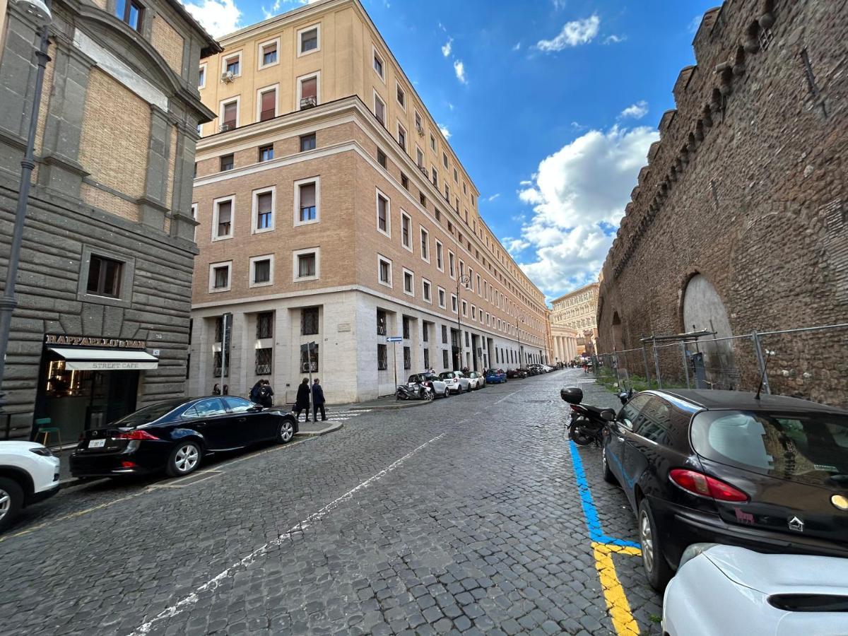Raffaello'S Place Rome Exterior photo