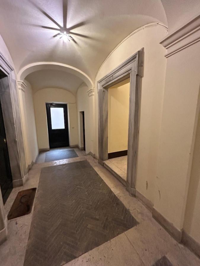 Raffaello'S Place Rome Exterior photo